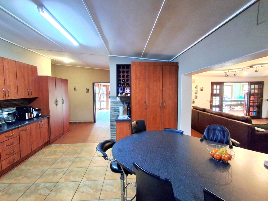 5 Bedroom Property for Sale in Sasolburg Ext 4 Free State